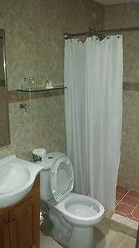 Canyon Hotel Barranquitas 2*,